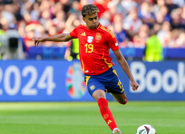 亨利深度剖析：亚马尔展现超龄特质，或成足坛新世代领军者